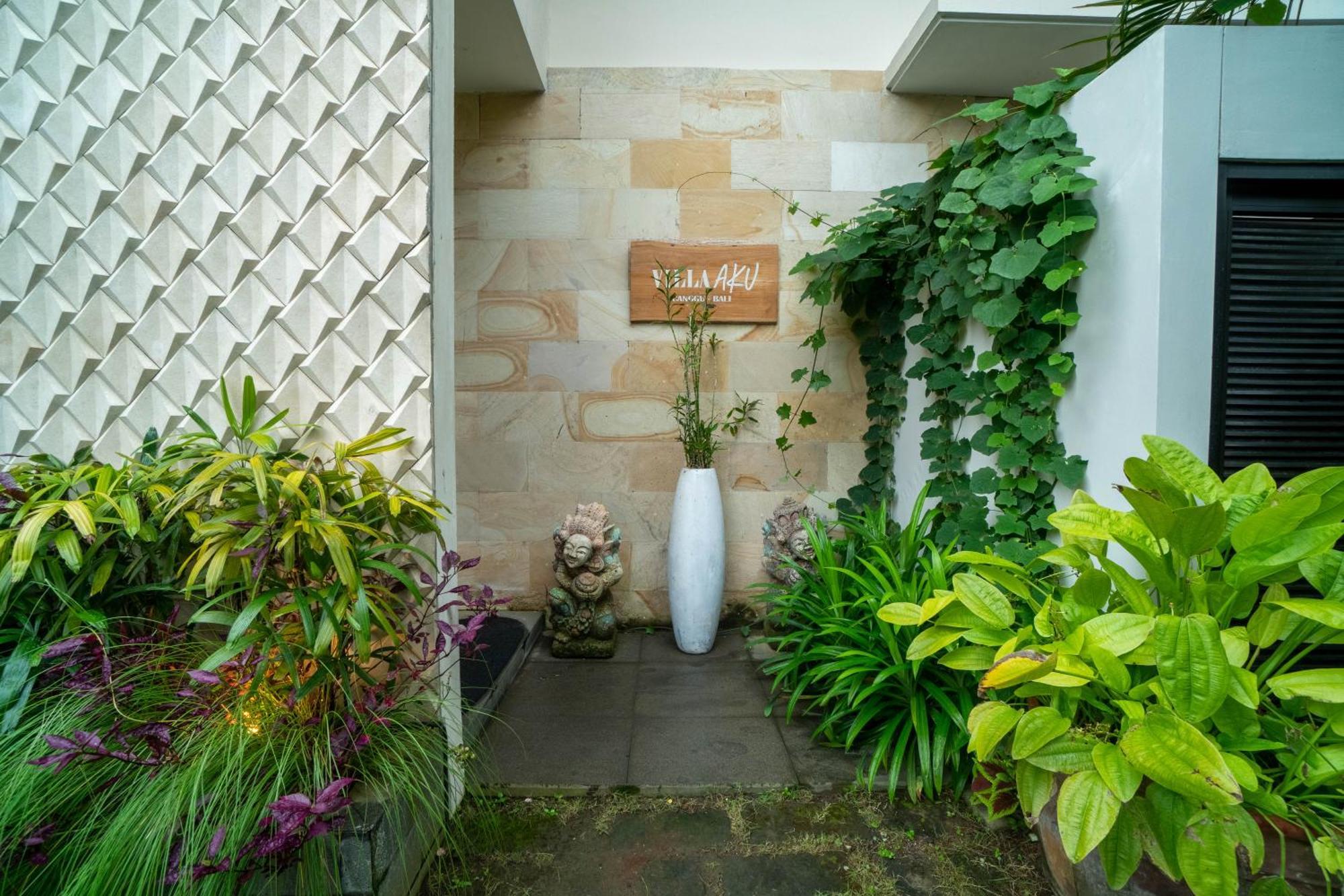 La Rose Villas And Suites Camp Canggu Dış mekan fotoğraf